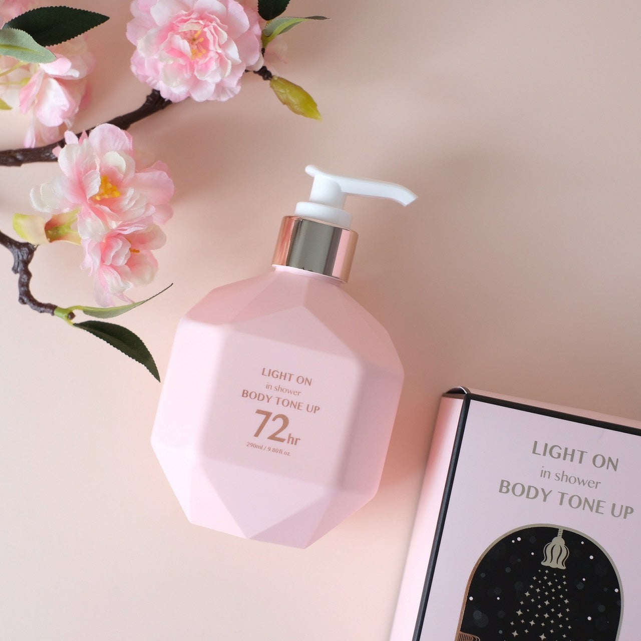 BOM LIGHT ON in Shower Body Tone up